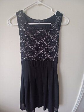 Mela Loves London cocktail dress